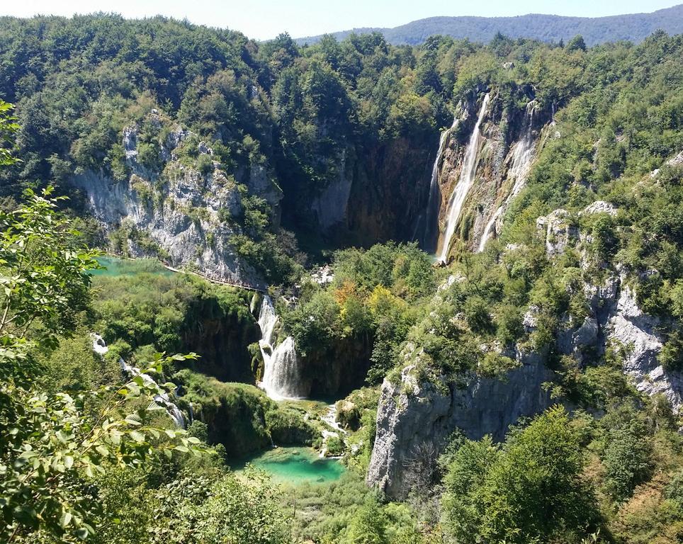 Falling Lakes Hostel Korenica Εξωτερικό φωτογραφία